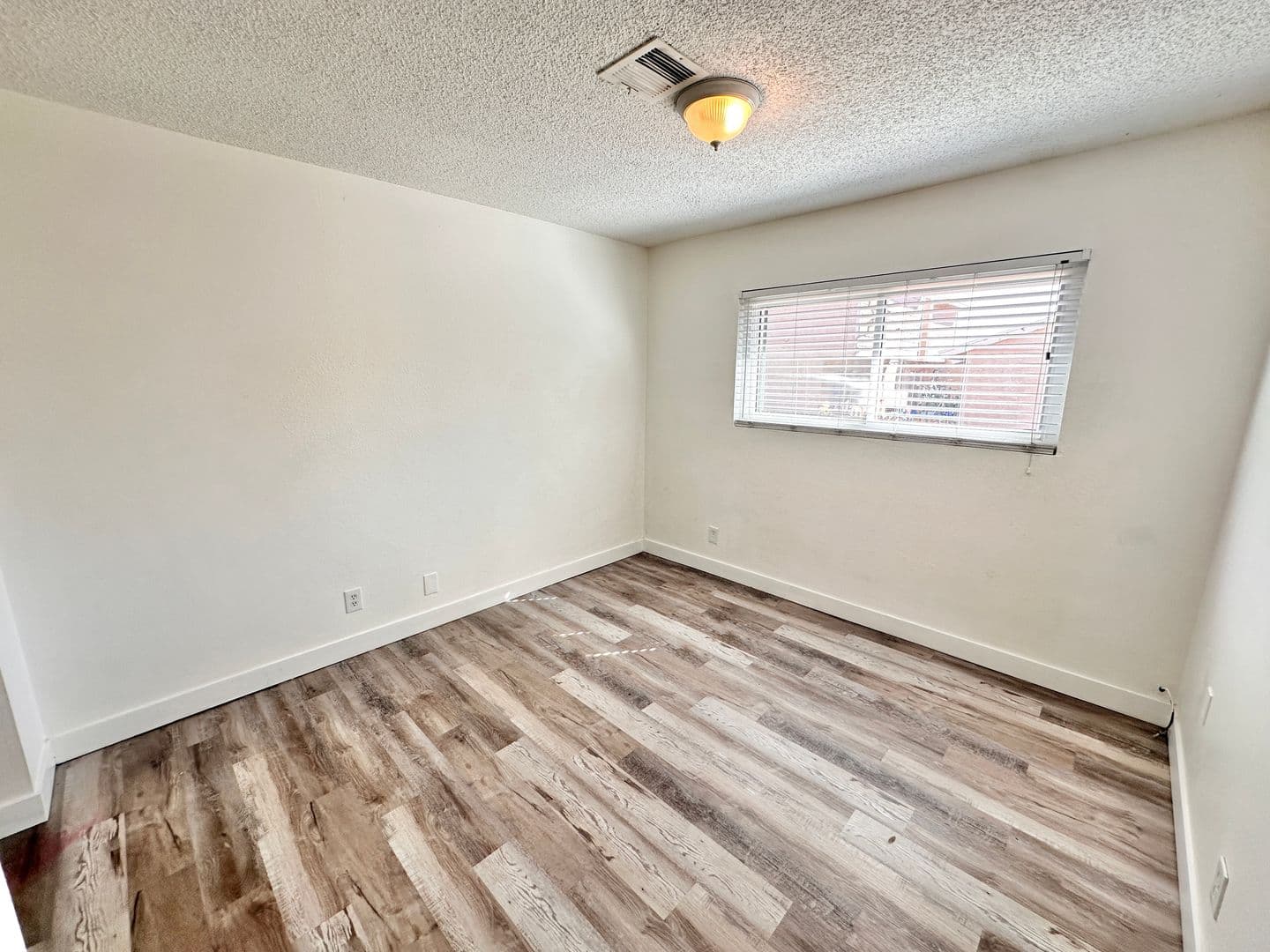 Las Vegas Apartment: 5238 Greene Ln