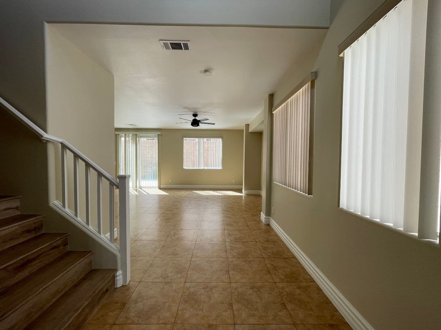Las Vegas House: 9701 Kampsville Ave