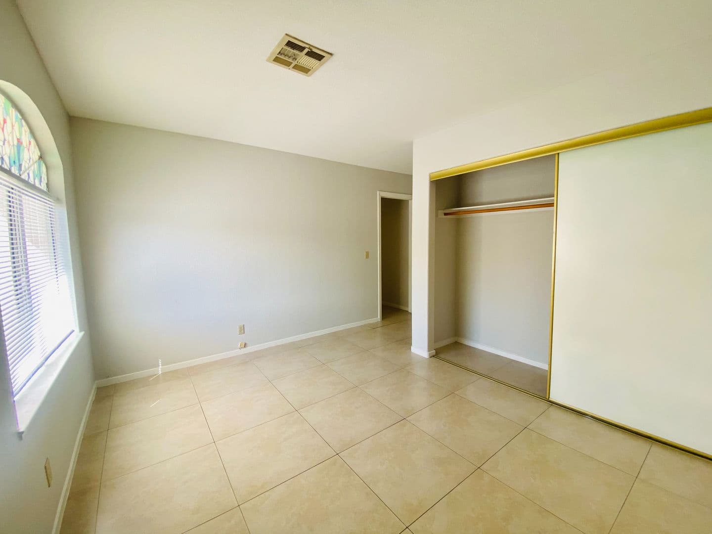 LAS VEGAS House: 8224 CARMEN BLVD