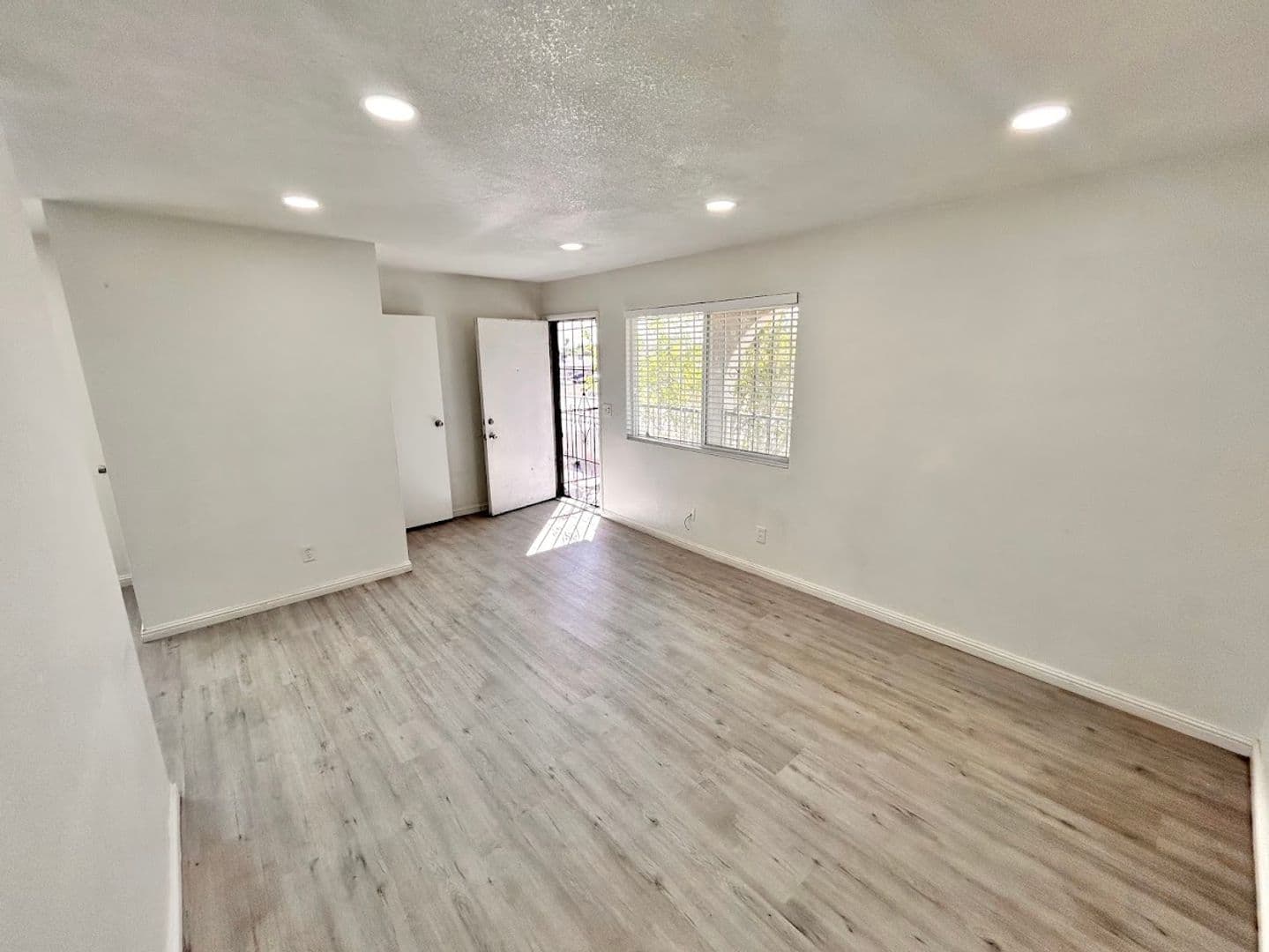 Las Vegas Apartment: 4225 Stewart Ave