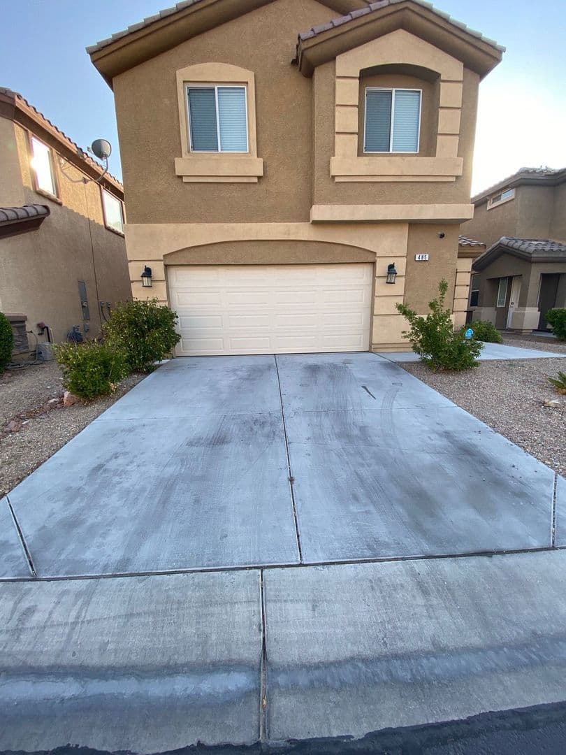 LAS VEGAS House: 485 NEWBERRY SPRINGS DR