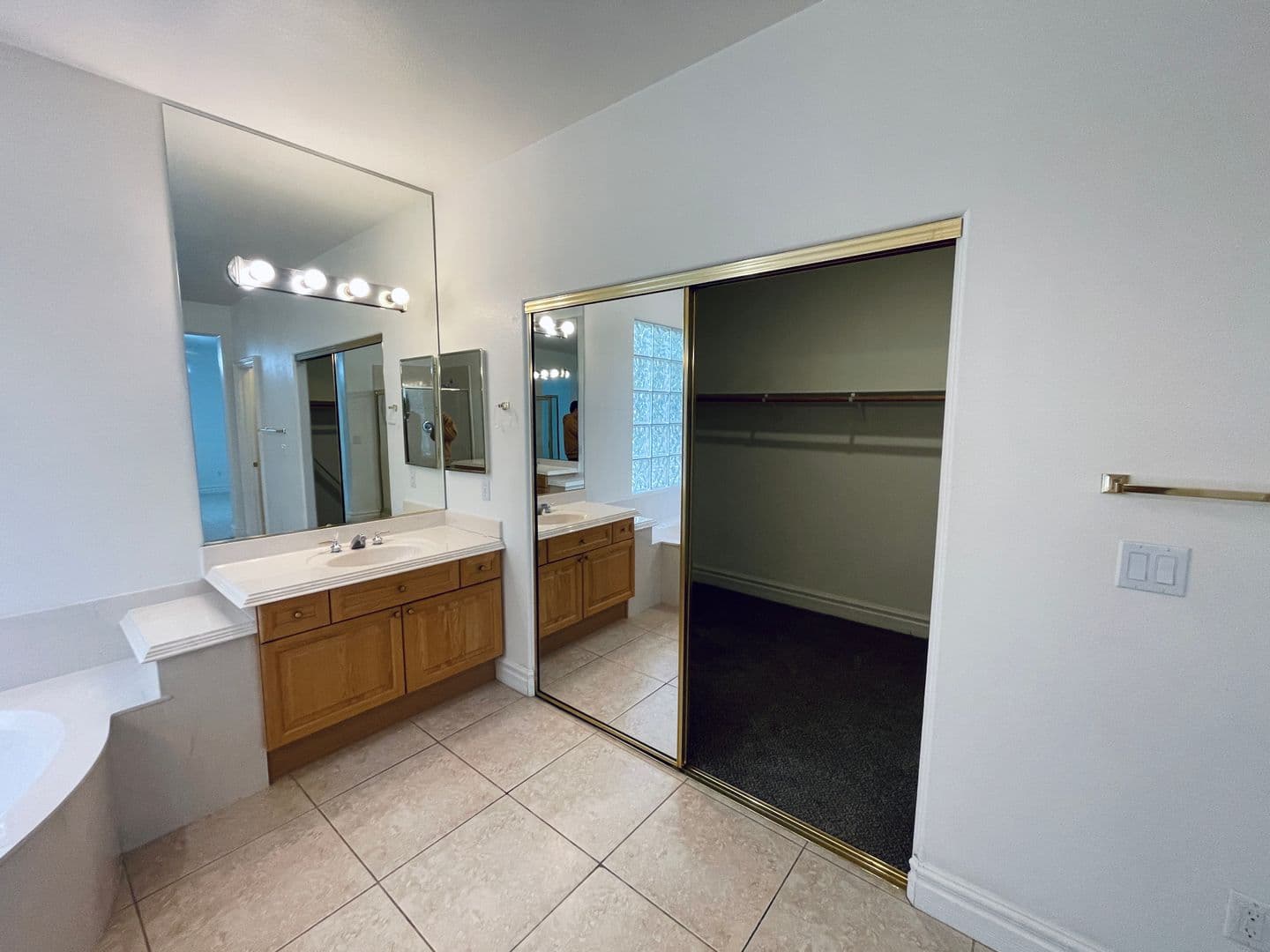 Las Vegas House: 41 Chateau Whistler Ct