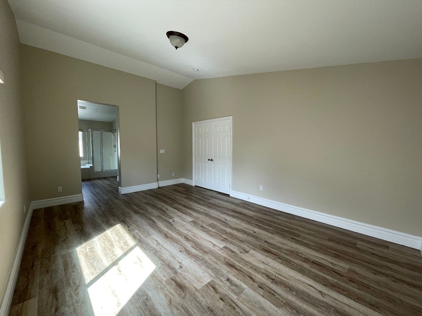 Las Vegas House: 9701 Kampsville Ave
