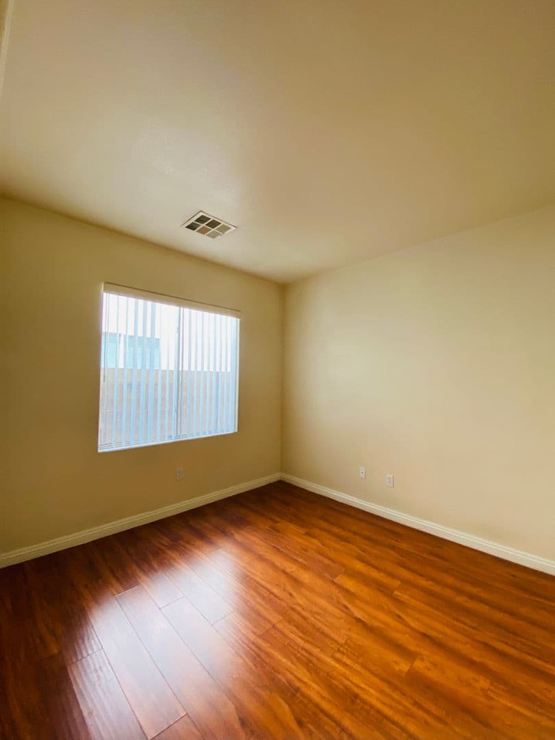 LAS VEGAS House: 7020 SOMERA WAY