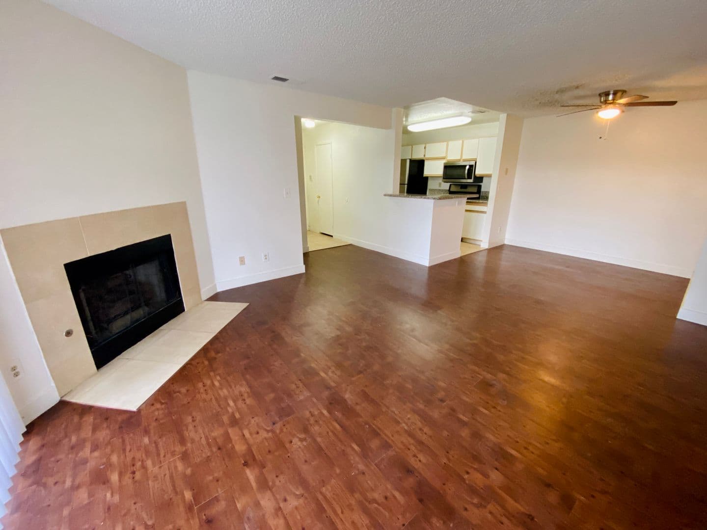 LAS VEGAS Apartment: 2200 FORT APACHE RD