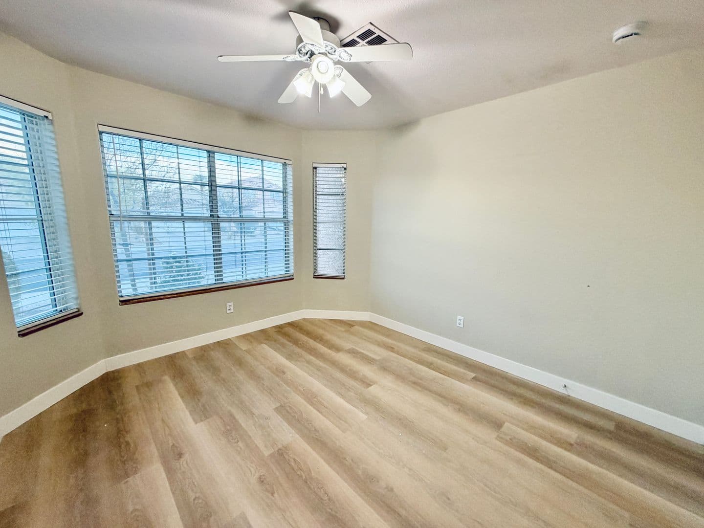 LAS VEGS House: 7844  SCAMMONS BAY CT.
