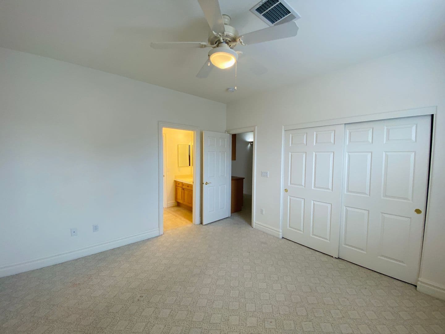 Las Vegas House: 41 Chateau Whistler Ct