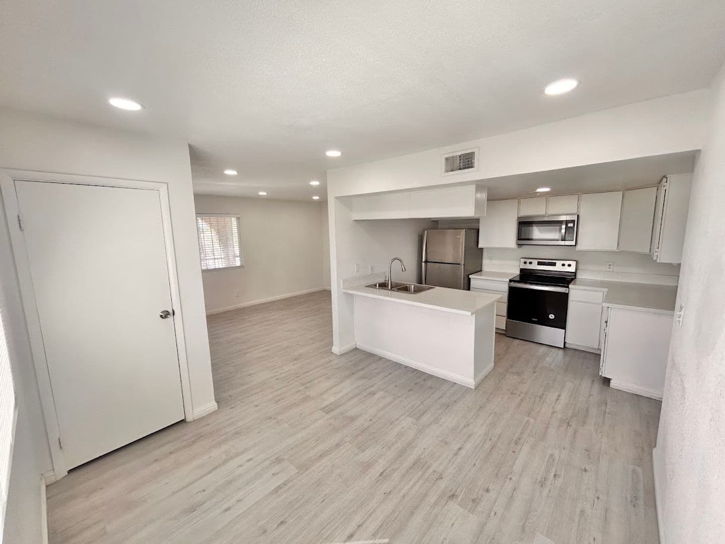 Las Vegas Apartment: 4225 Stewart Ave