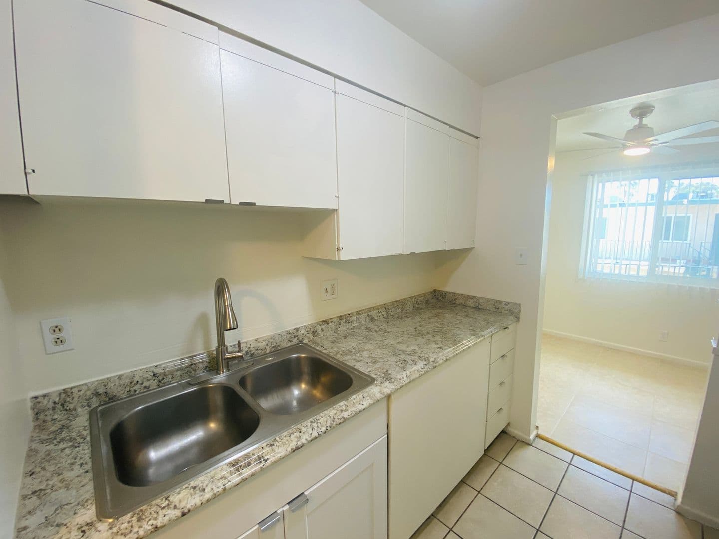 Las Vegas Apartment: 3762 Royal Crest St