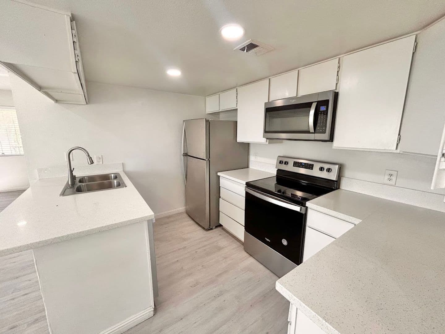 Las Vegas Apartment: 4225 Stewart Ave