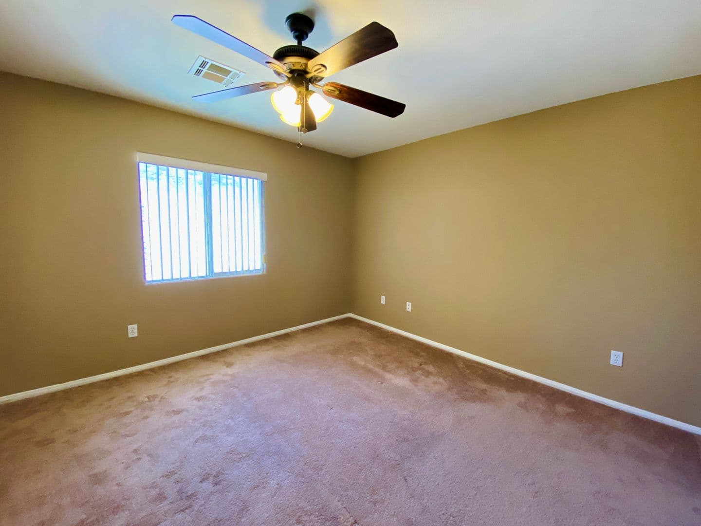 Las Vegas House: 258 Rusty Plank Ave