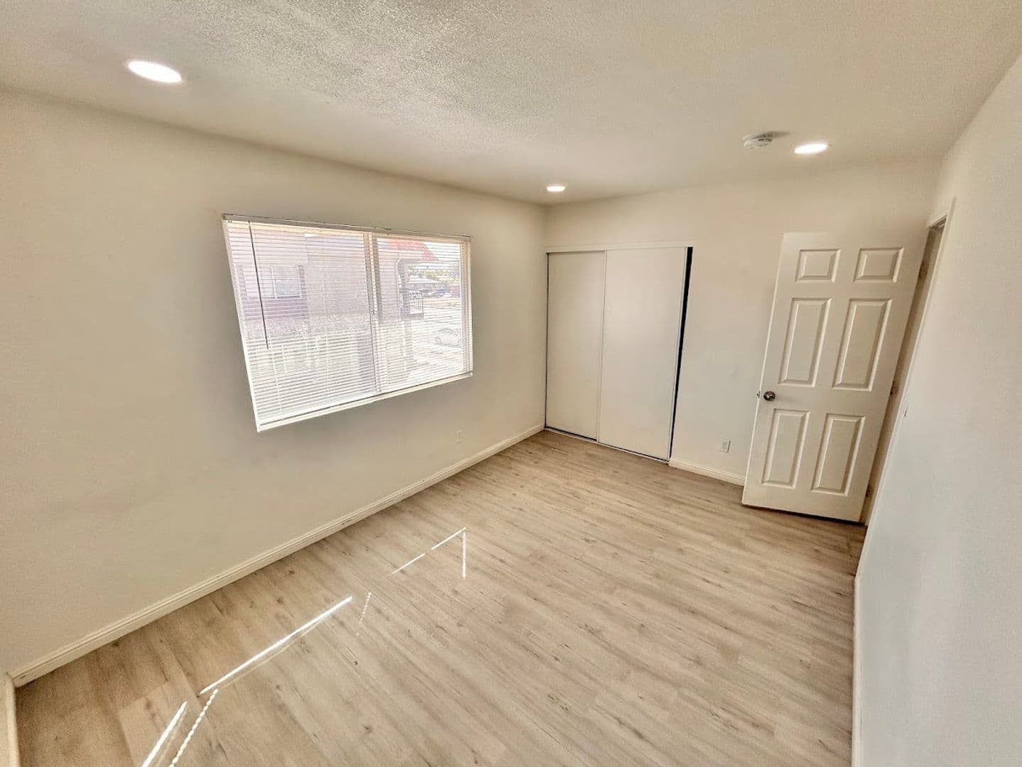Las Vegas Apartment: 4225 Stewart Ave