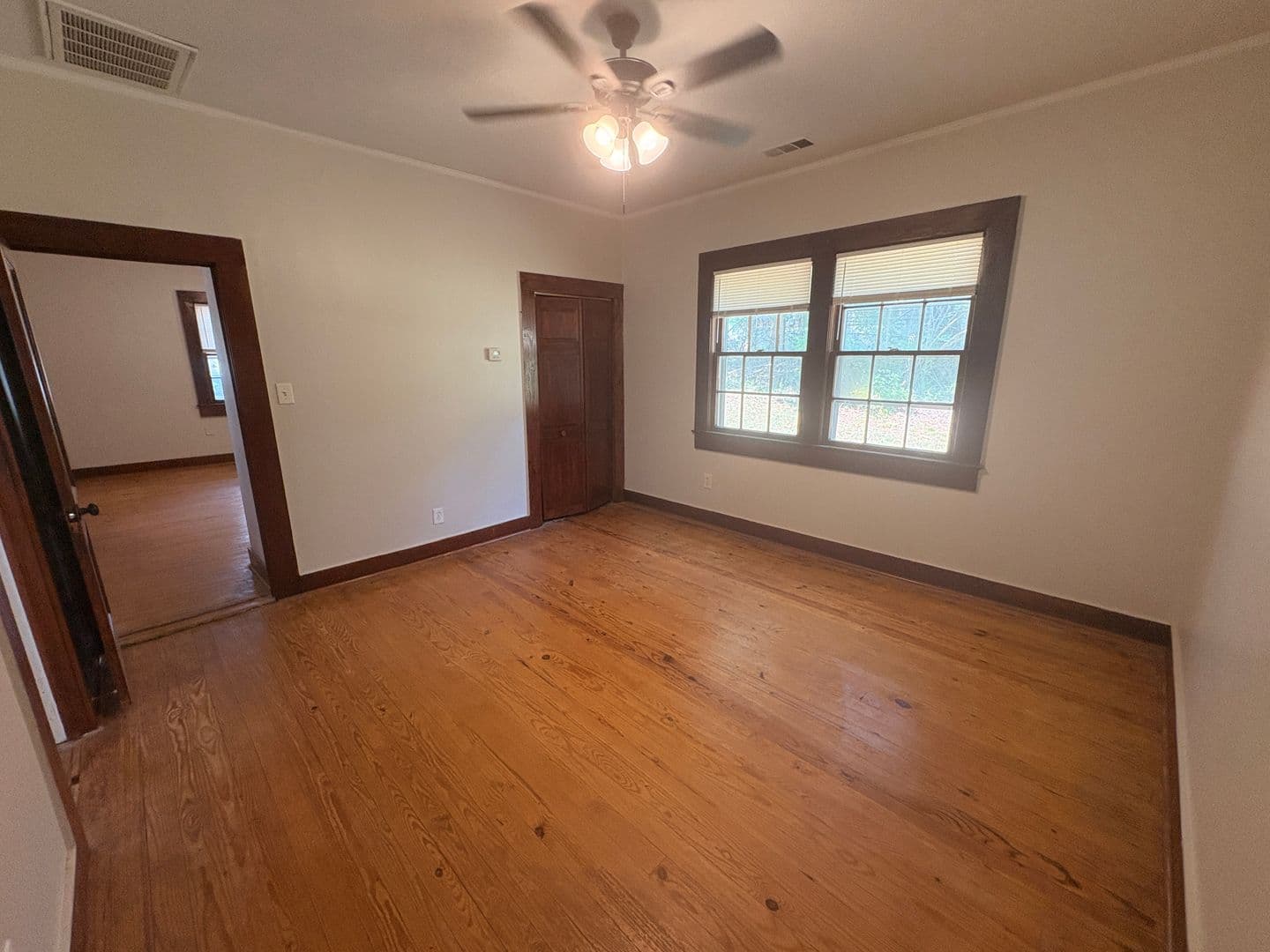 Athens House: 1095 Macon Highway