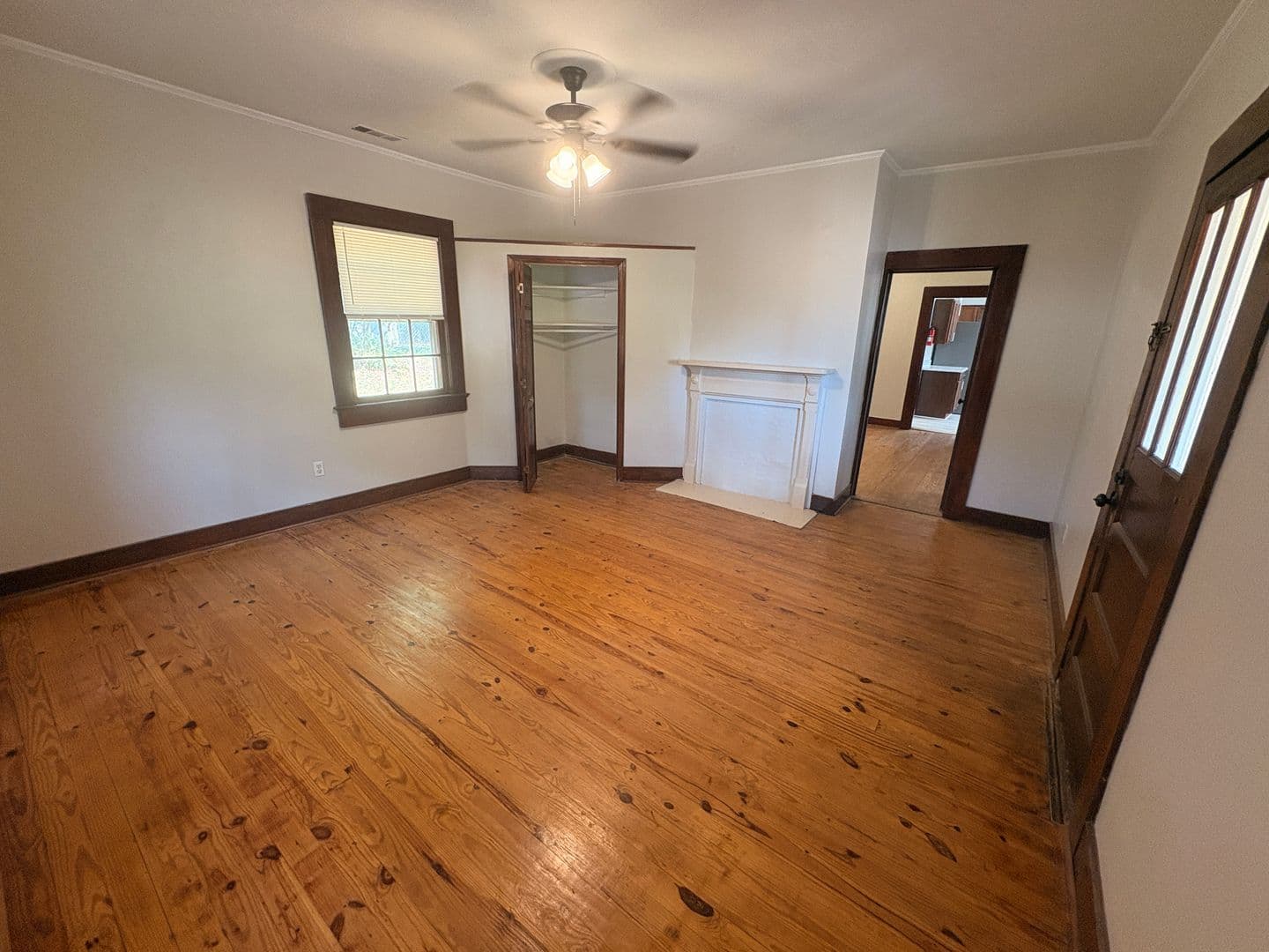 Athens House: 1095 Macon Highway