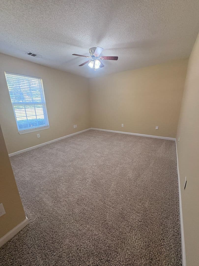 Athens House: 251 Twin Creek Shores