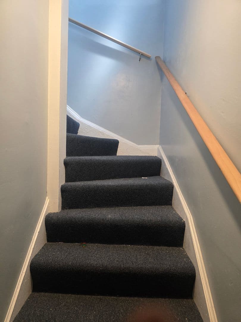 Chicago Apartment: 1111 W 62nd Street