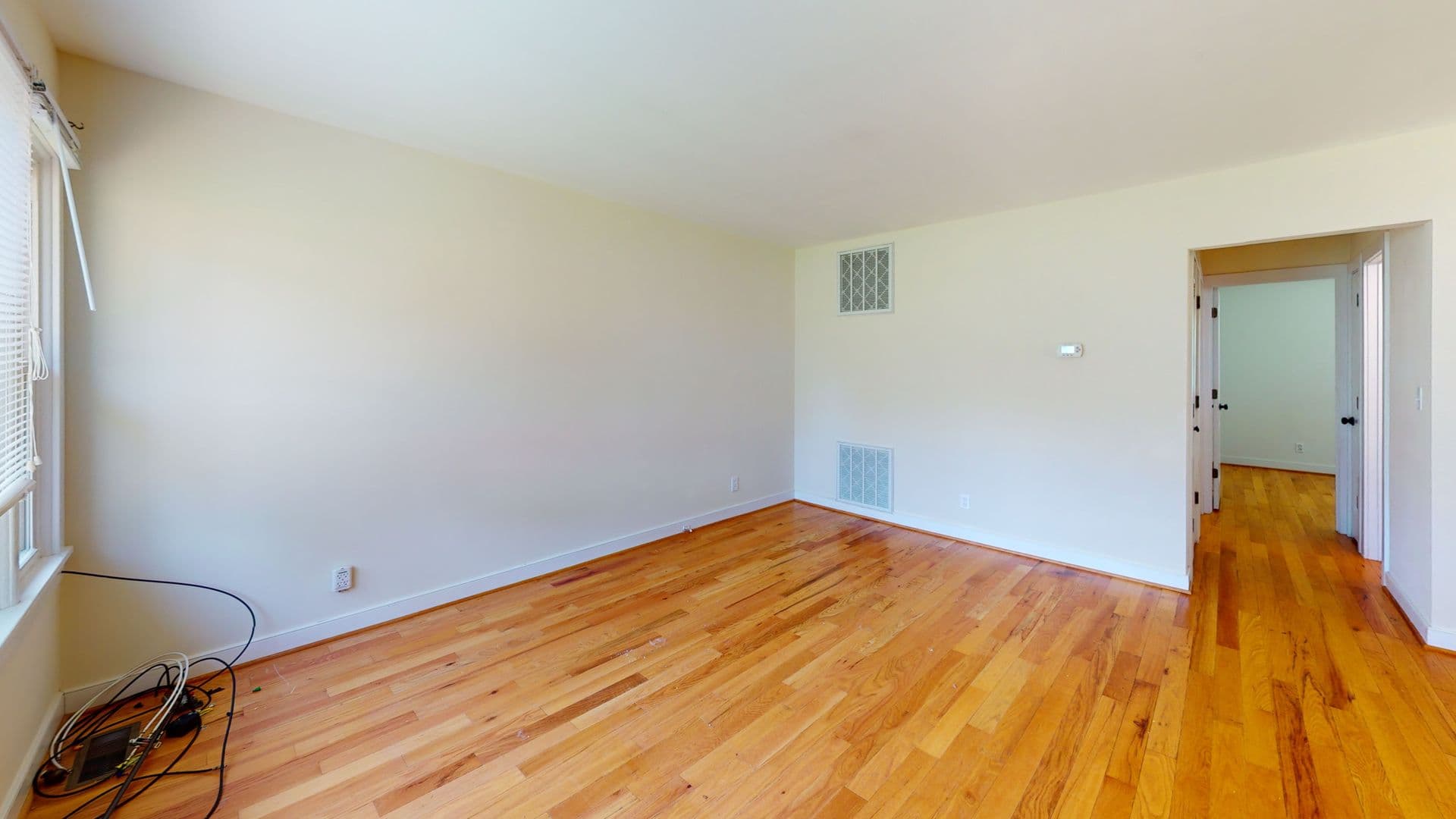 Crozet House: 5677 Myrtle Street