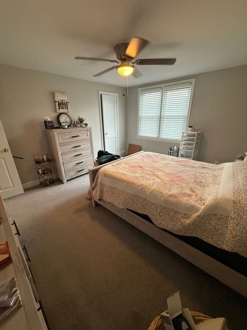 Glenolden Townhome: 407 Pine Street