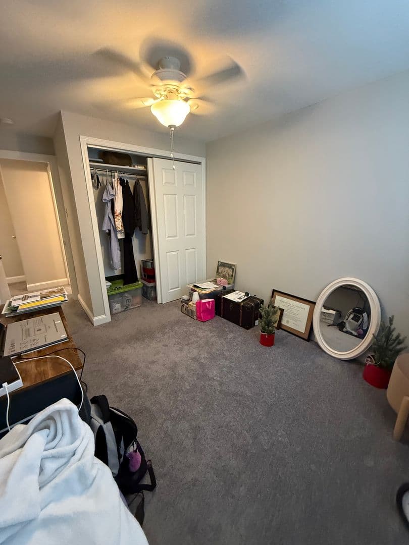 Glenolden Townhome: 407 Pine Street