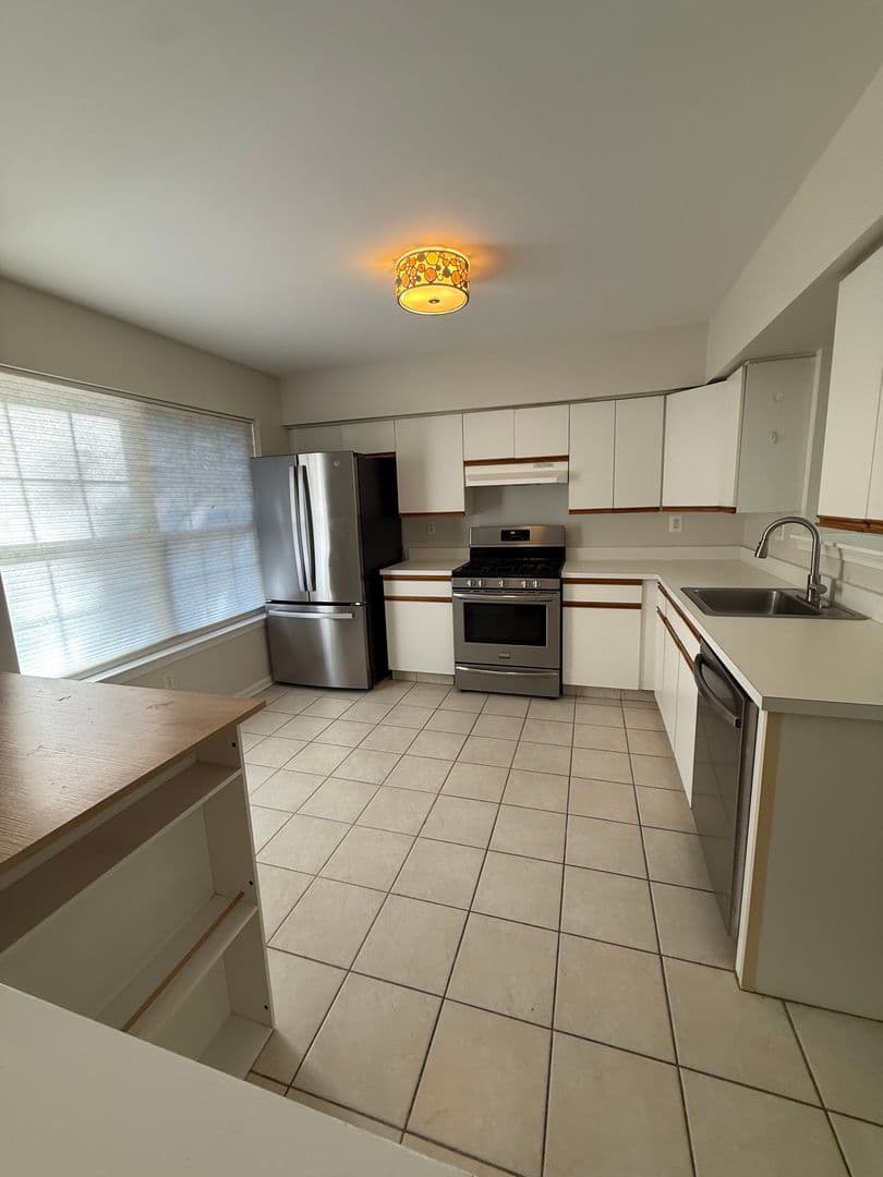 Doylestown Townhome: 4614 Louise Saint Claire Dr