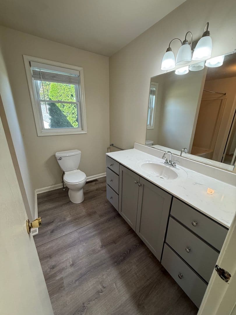 Chalfont Townhome: 126 Pipers Pl