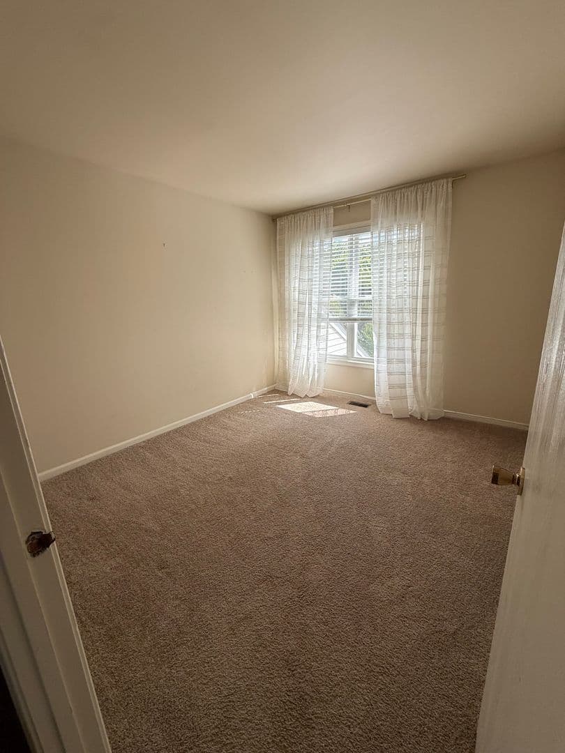 Chalfont Townhome: 126 Pipers Pl