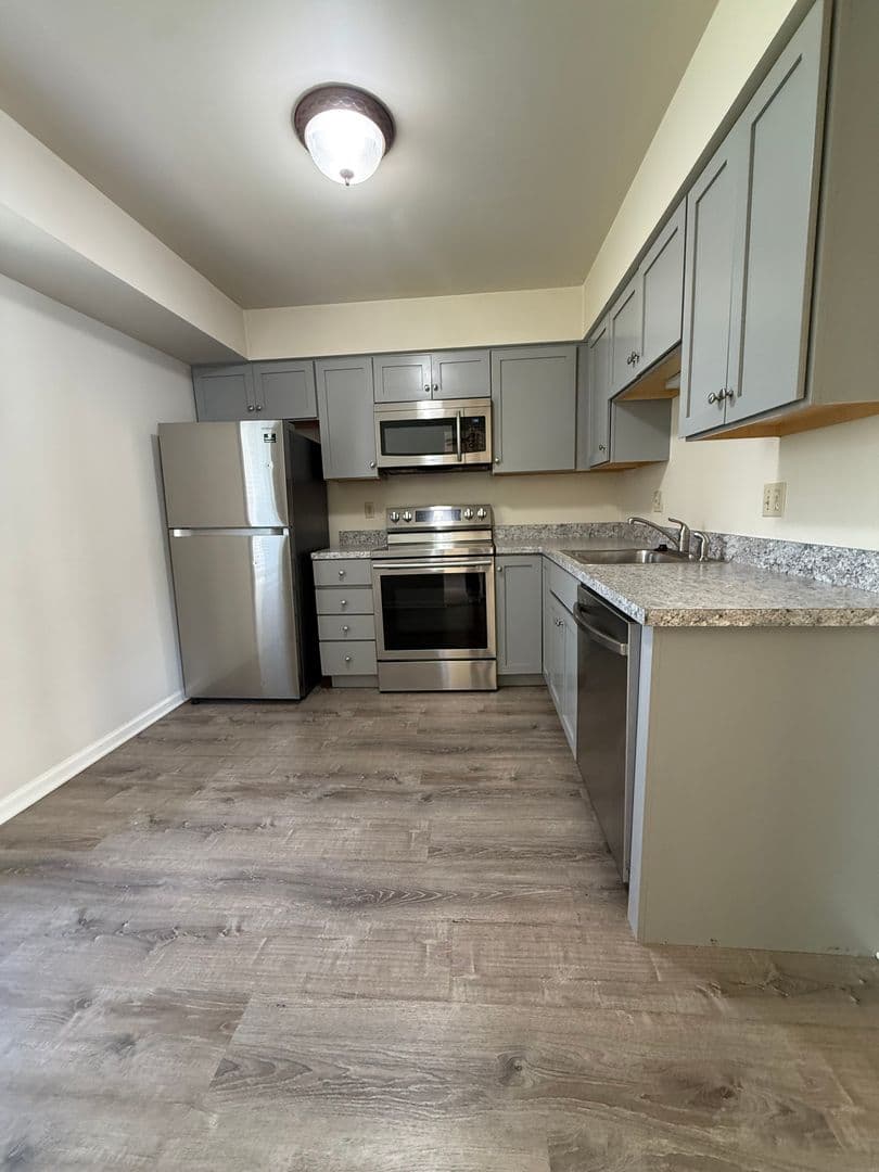 Chalfont Townhome: 126 Pipers Pl