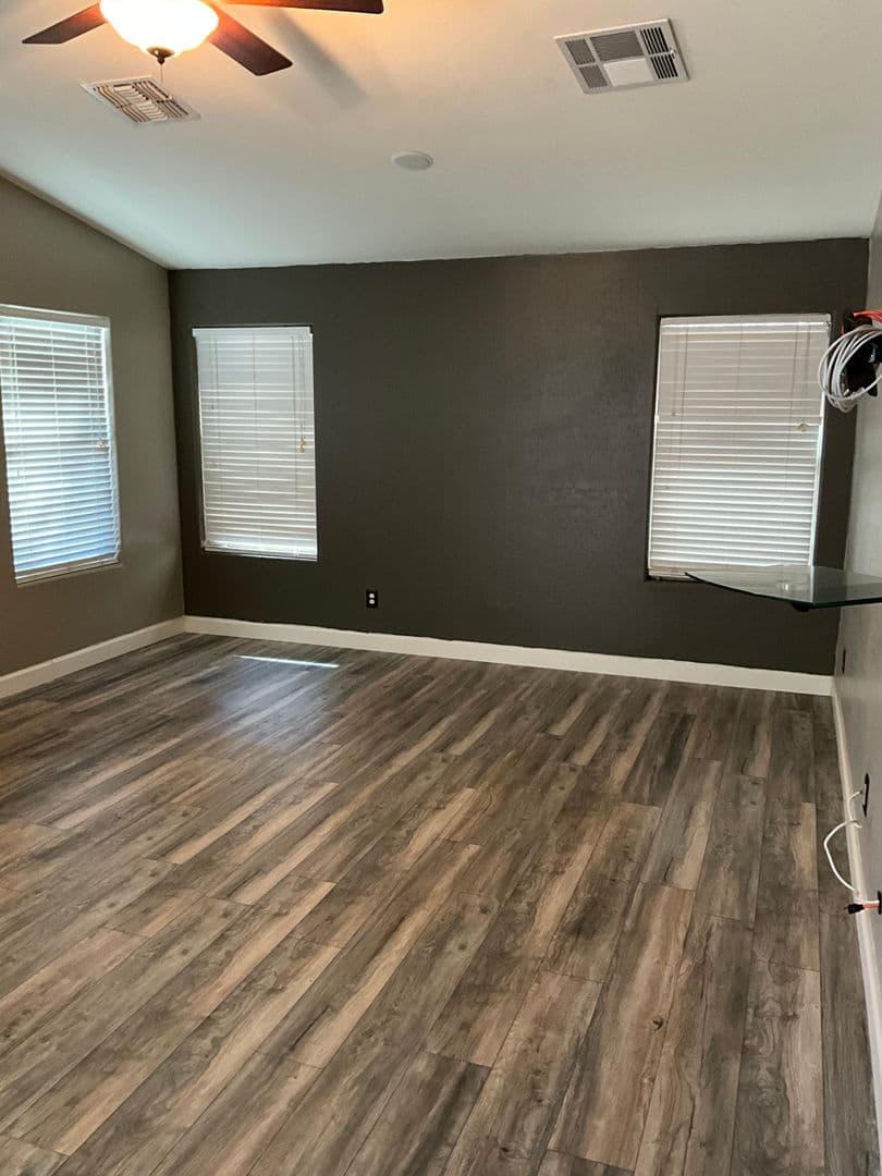 Maricopa House: 41741 W Parkhill Ct