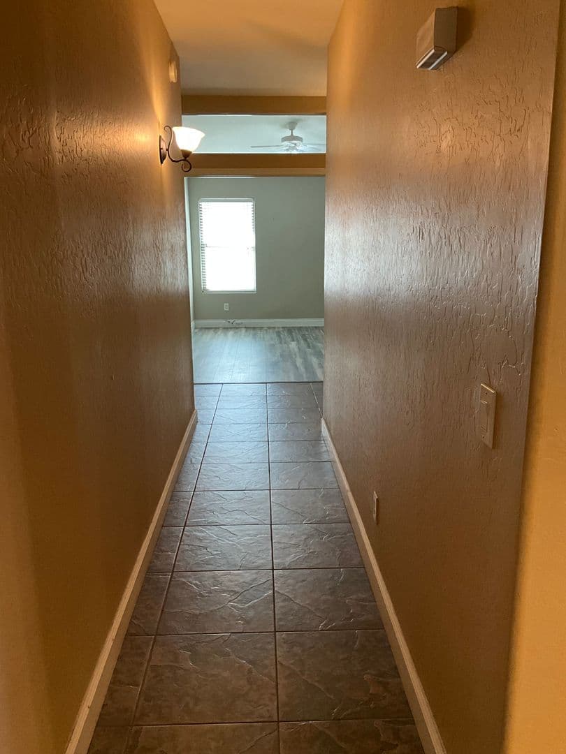 Maricopa House: 41741 W Parkhill Ct