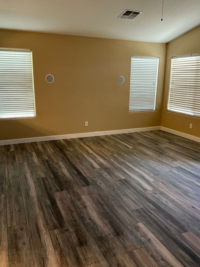 Maricopa House: 41741 W Parkhill Ct