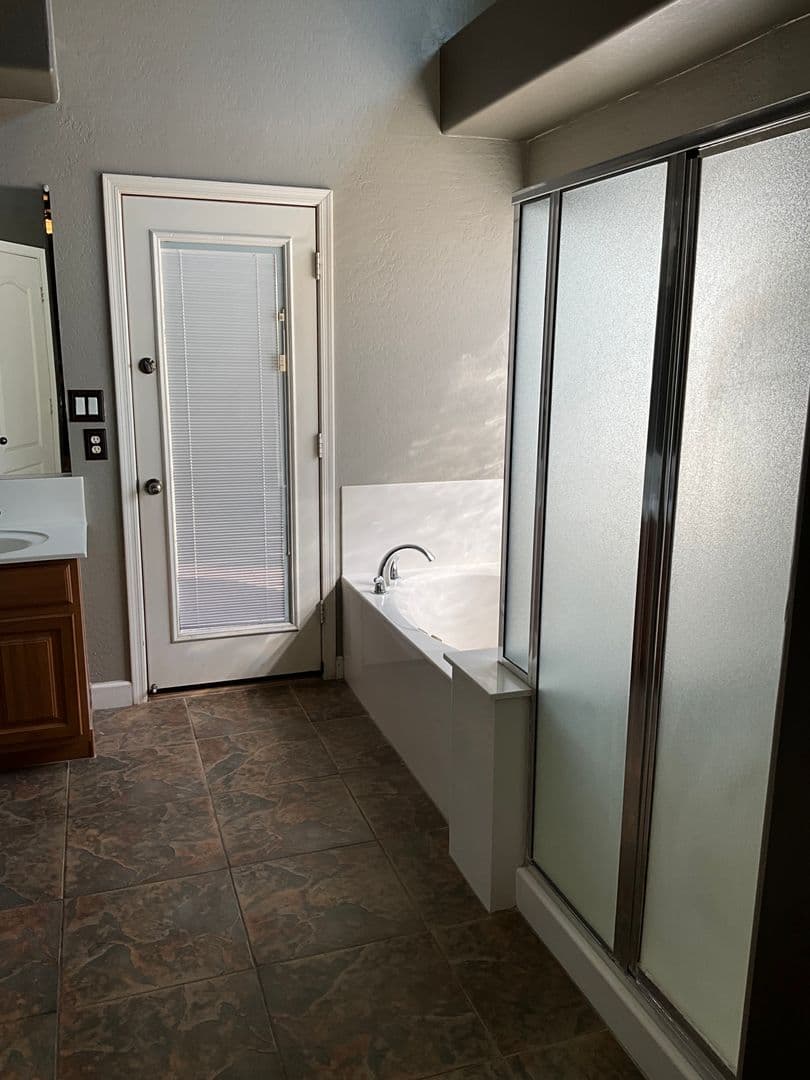 Maricopa House: 41741 W Parkhill Ct