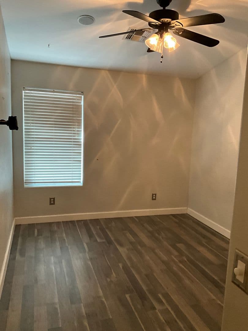 Maricopa House: 41741 W Parkhill Ct