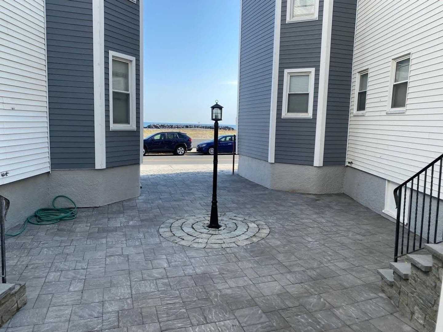 Winthrop Apartment: 87-90 Winthrop Shore Drive
