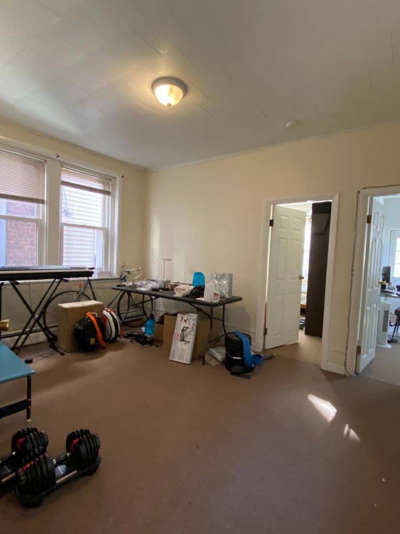 East Boston Apartment: 59 Lubec Street
