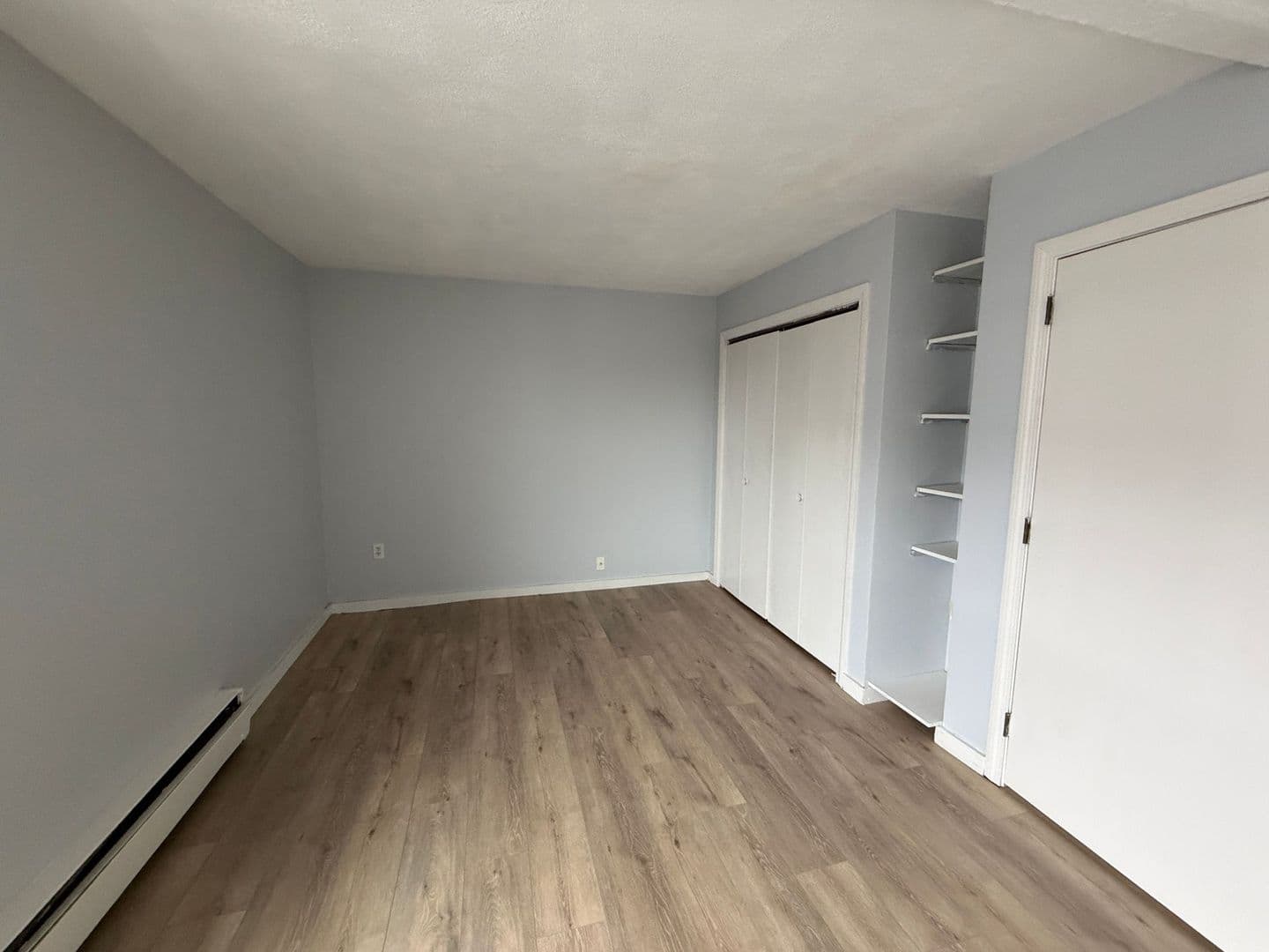 East Boston Apartment: 31 Chelsea Street