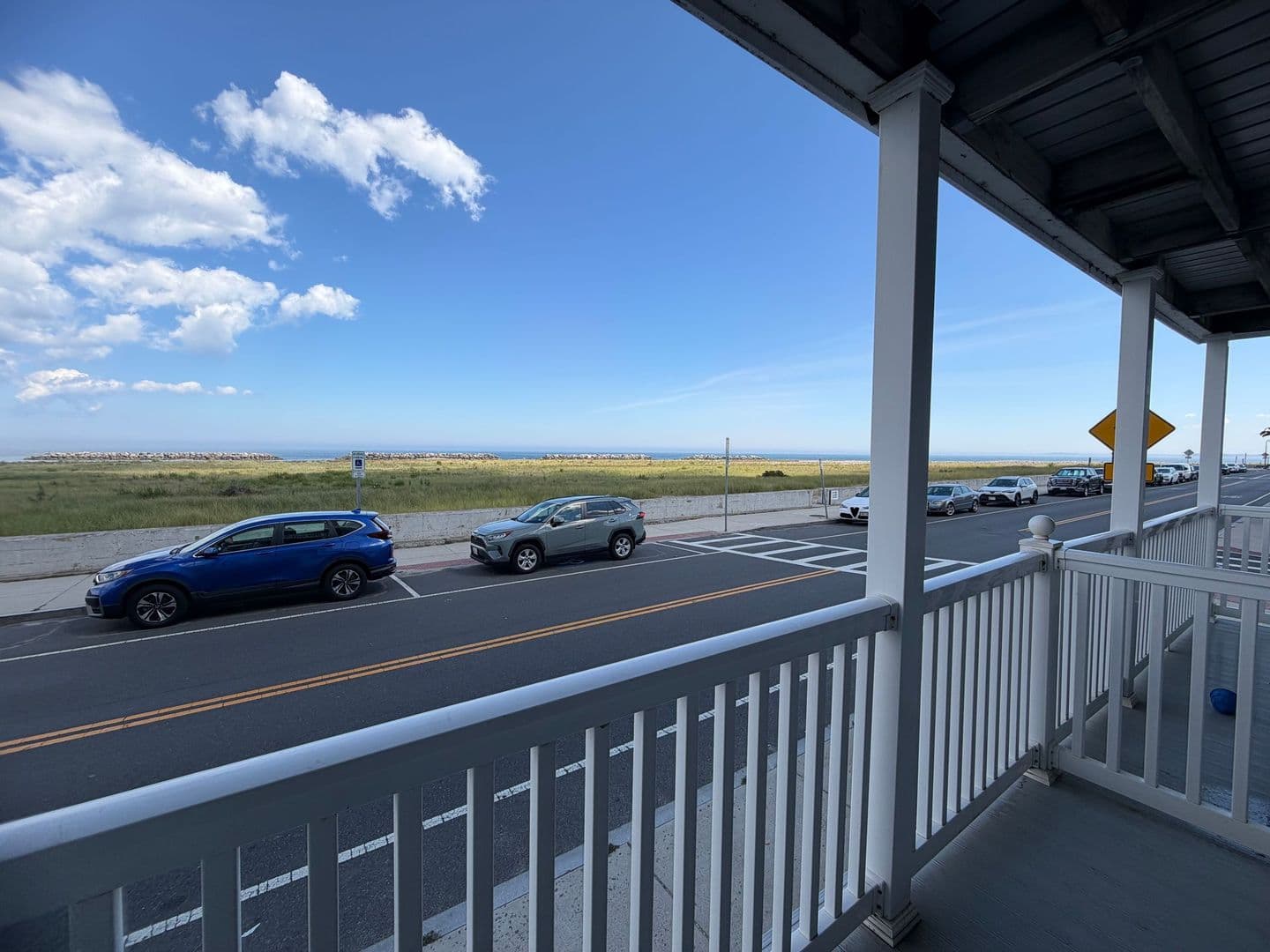 Winthrop Apartment: 87-90 Winthrop Shore Drive