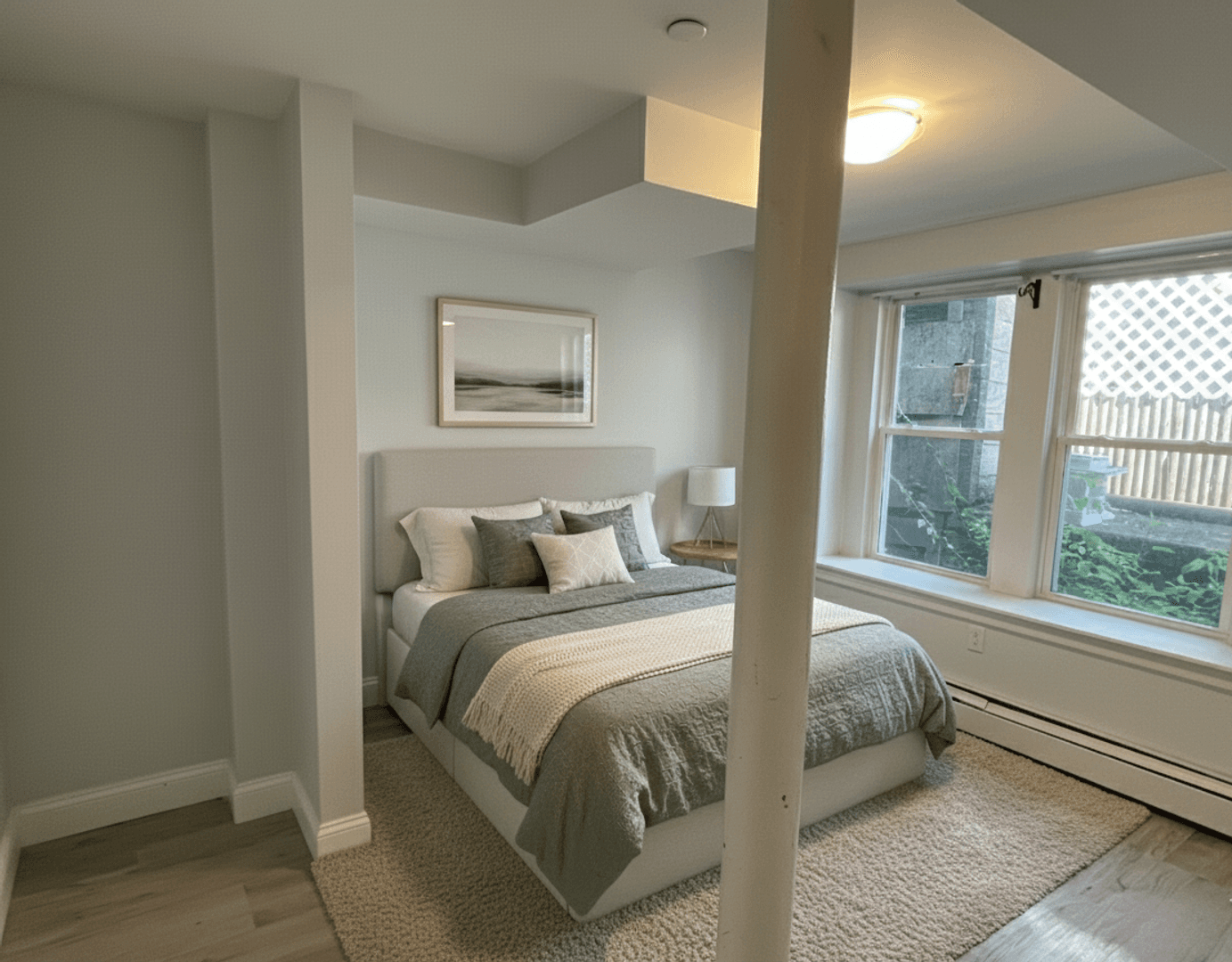 Salem Apartment: 233 Lafayette St
