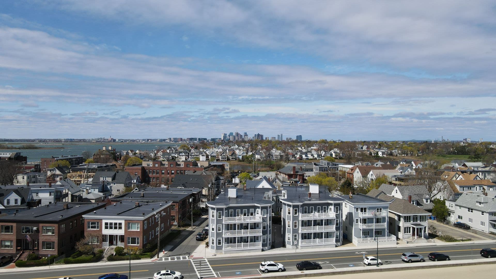 Winthrop Apartment: 87-90 Winthrop Shore Drive