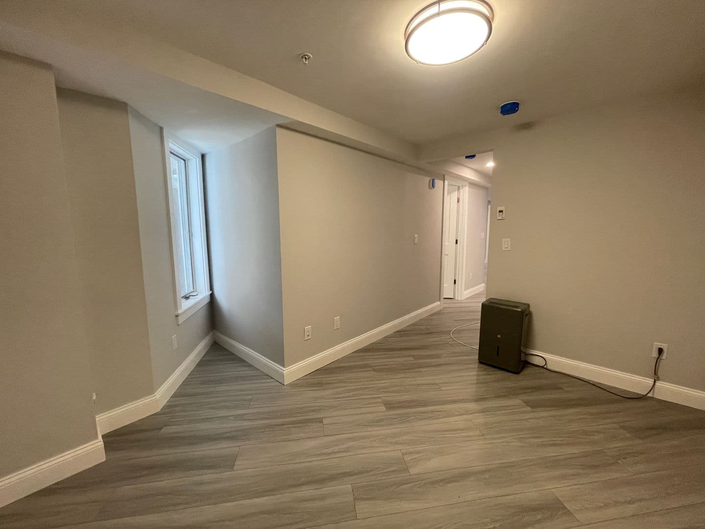 Harwich Apartment: 328 Bank Street