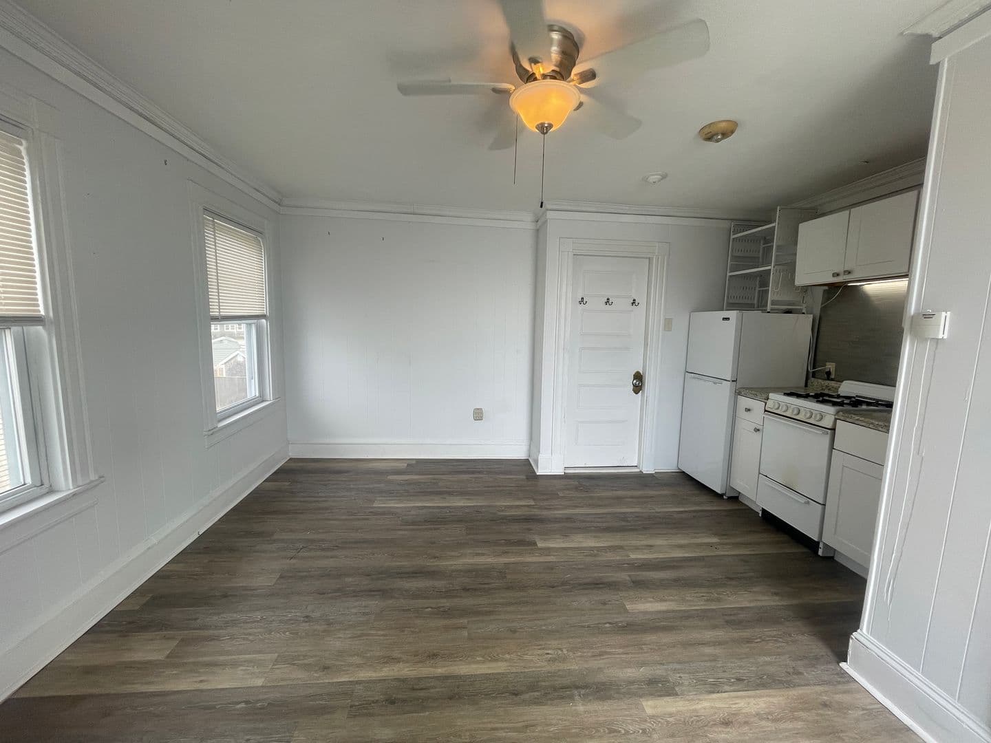 Onset Apartment: 6 S Water Street