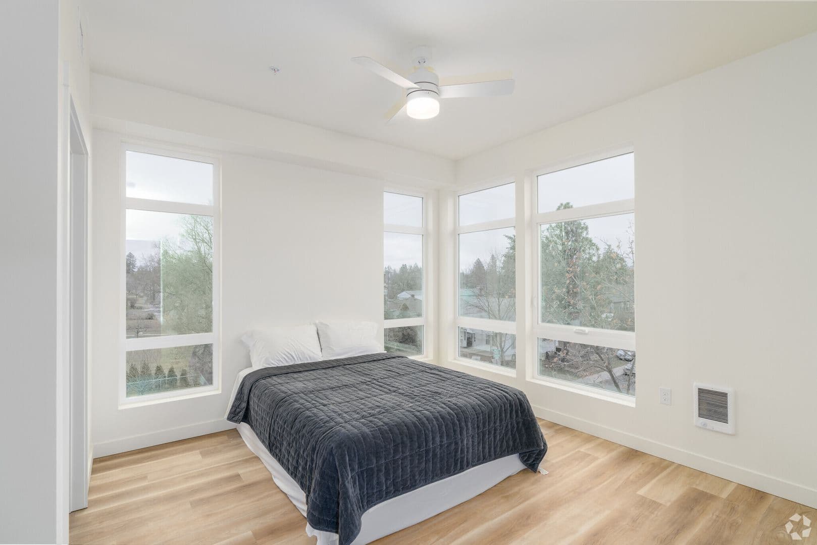 Spokane Apartment: 3909 N Wall St