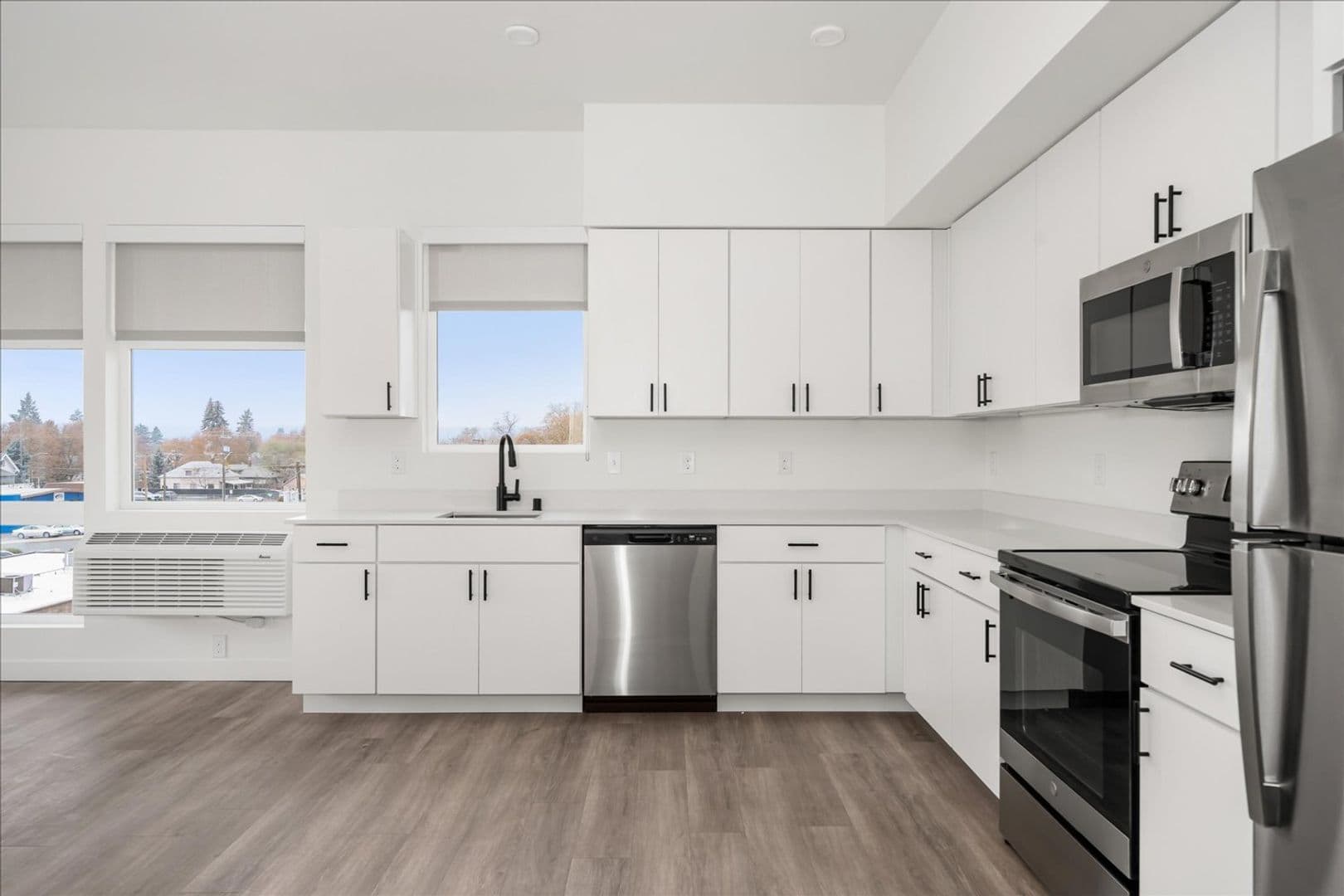 Spokane Apartment: 2002 N Monroe St