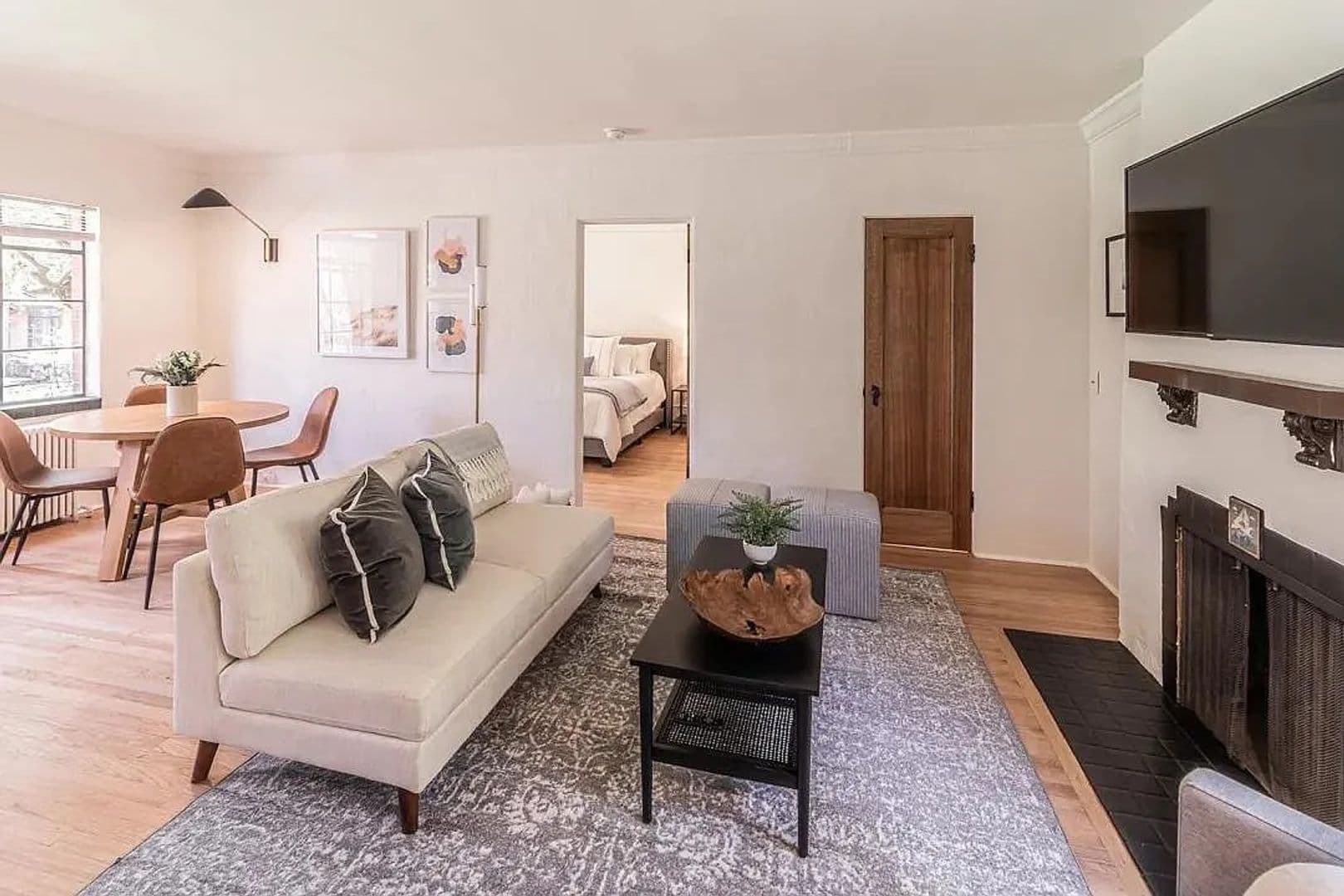 Spokane Apartment: 223 W 9th Ave
