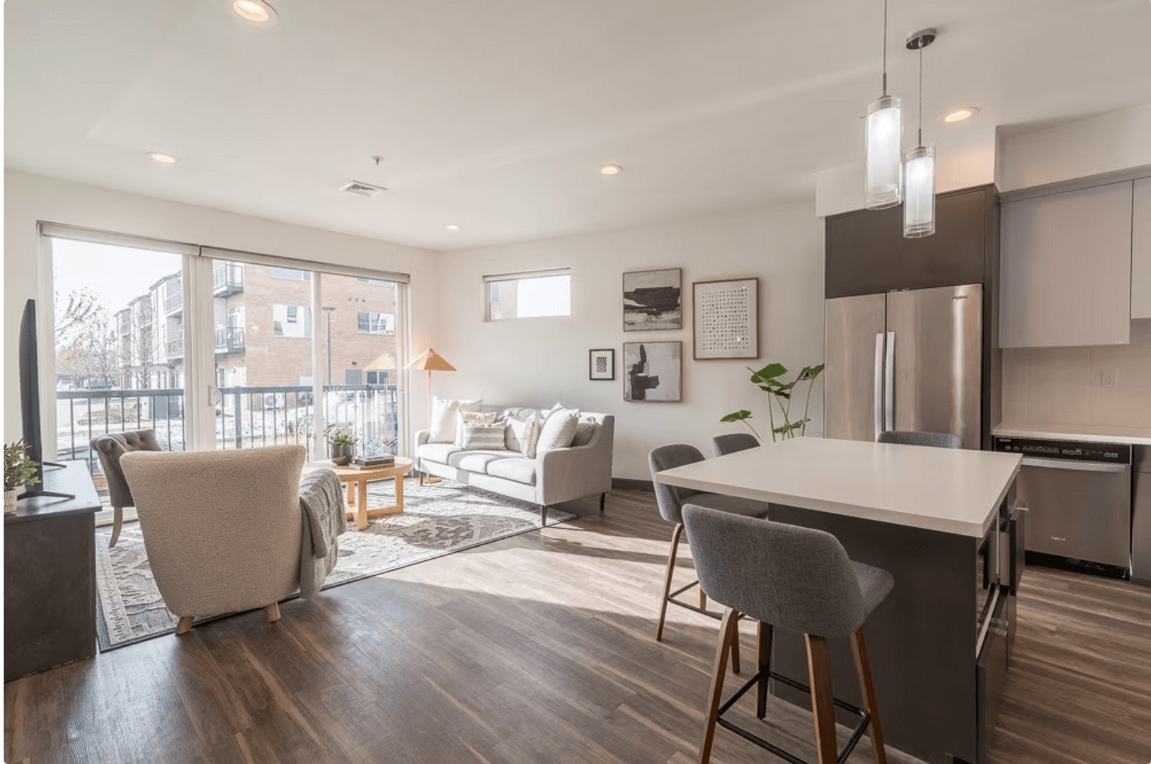 Spokane Apartment: 1310 W College Avenue