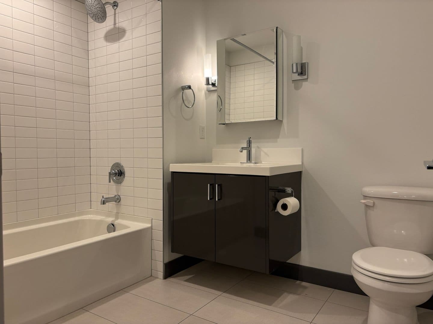Spokane Apartment: 1310 W College Ave #201