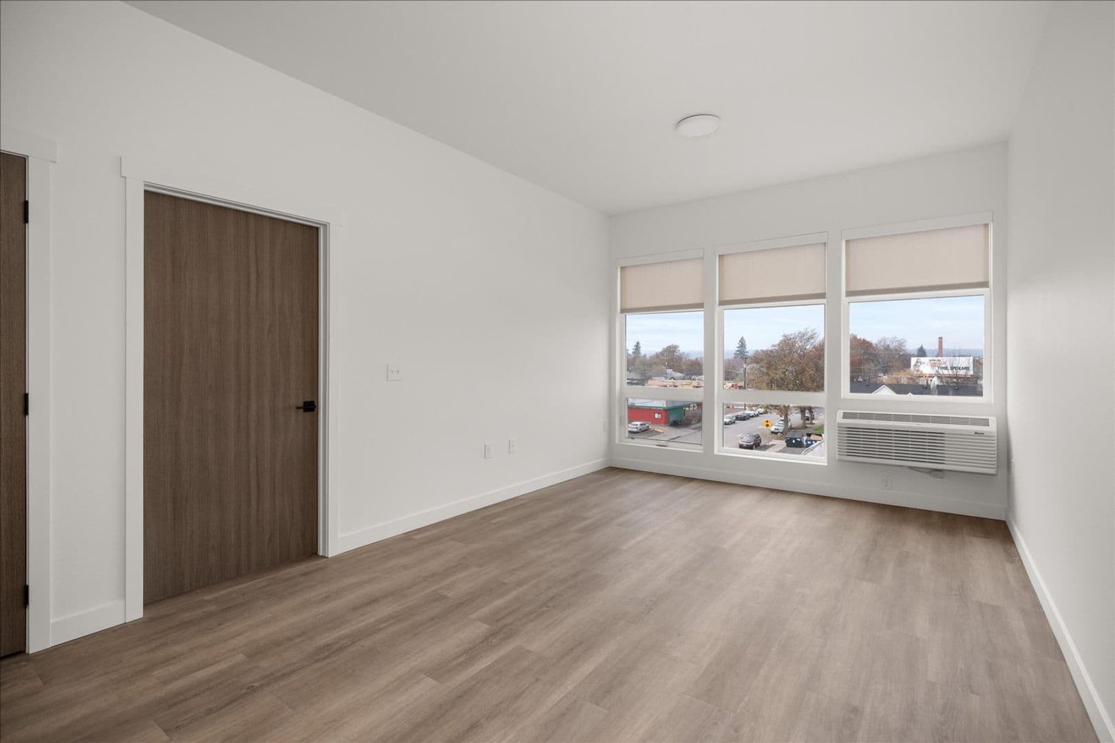 Spokane Apartment: 2002 N Monroe St