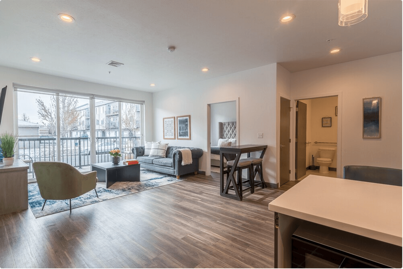 Spokane Apartment: 1310 W College Avenue