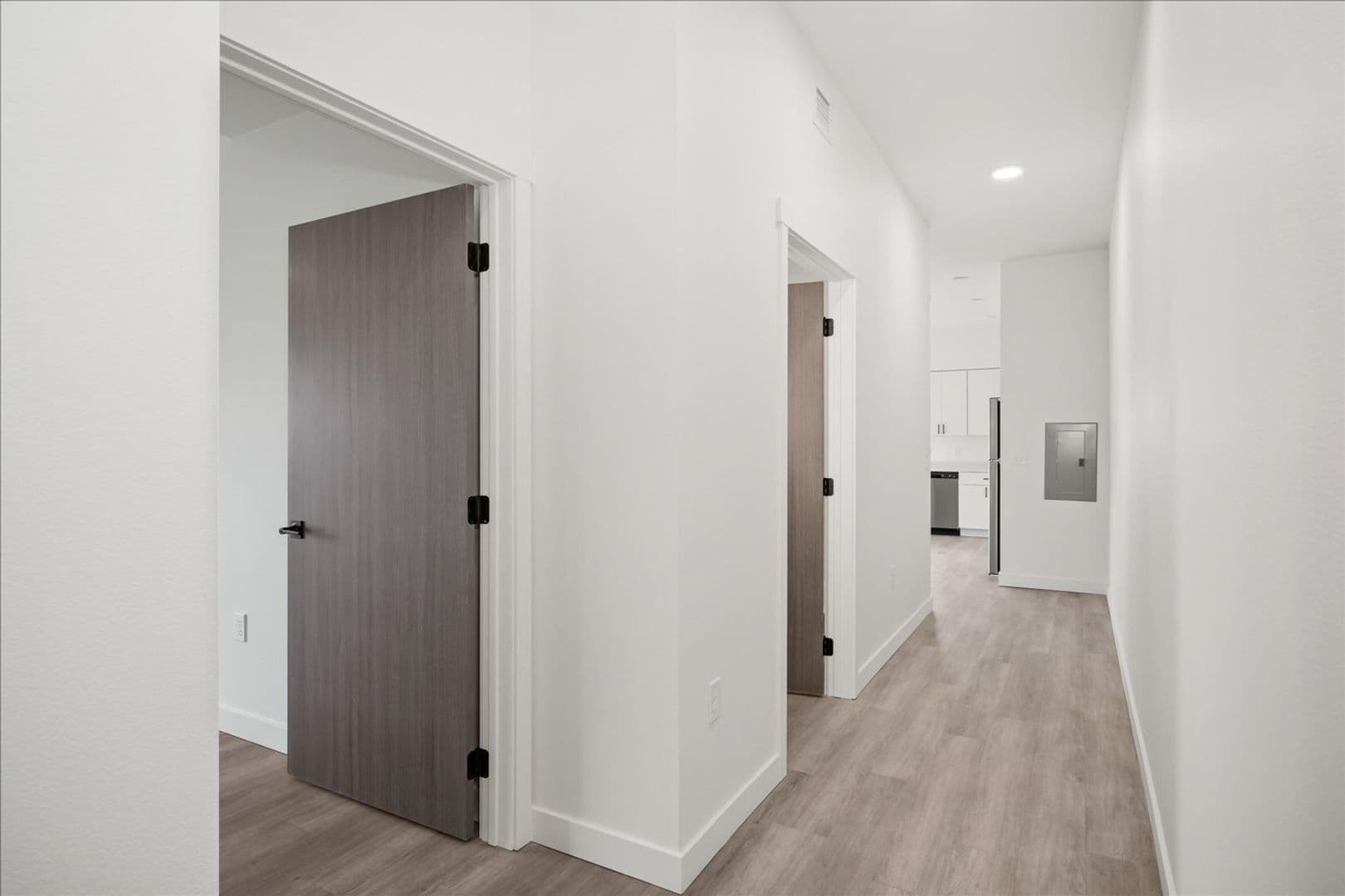 Spokane Apartment: 2002 N Monroe St