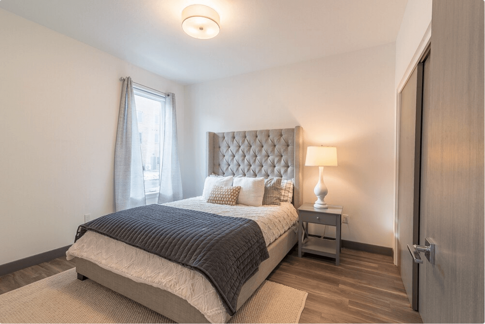Spokane Apartment: 1310 W College Avenue