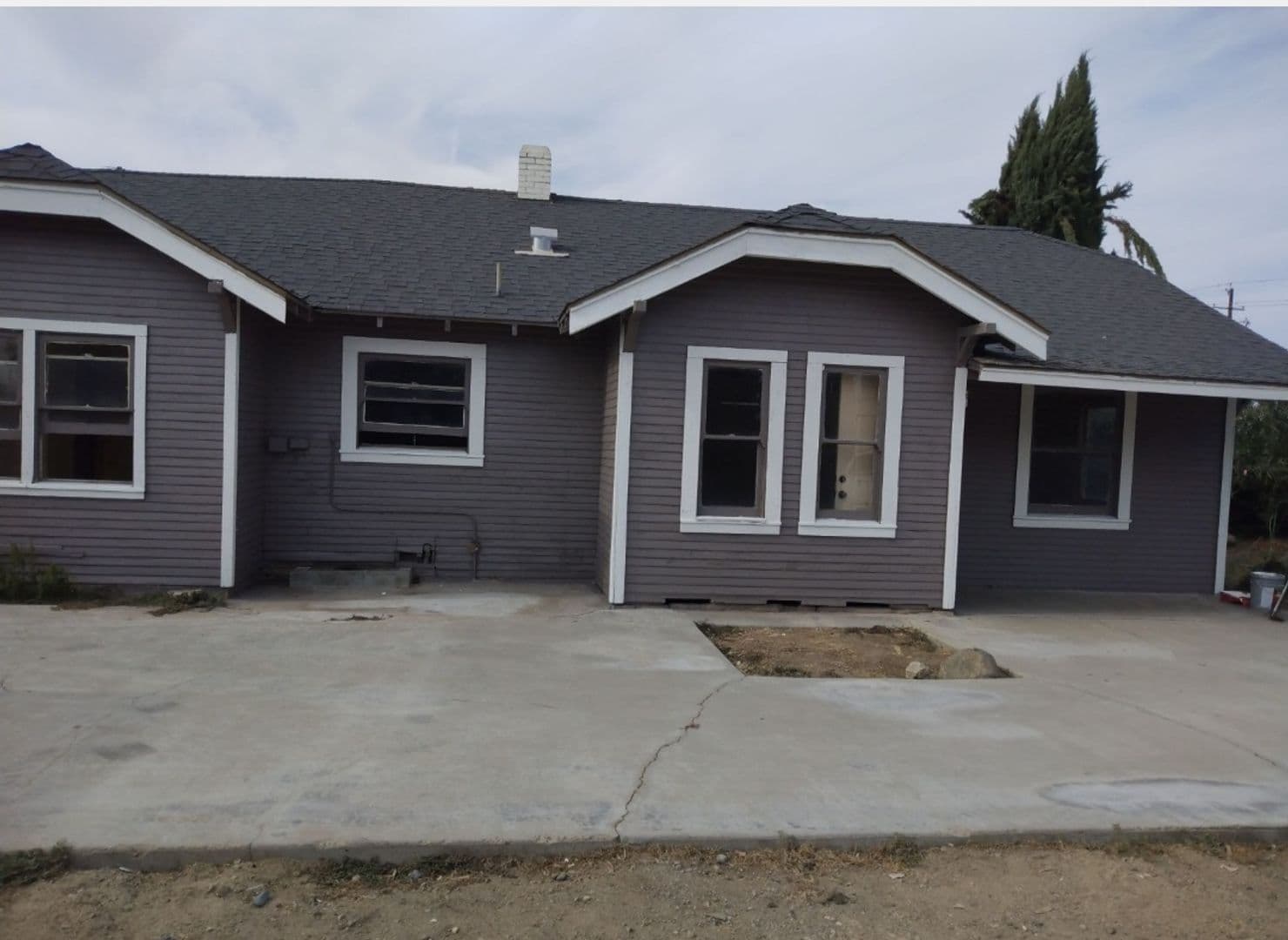 Dinuba House: 10549 S Alta Ave. #A